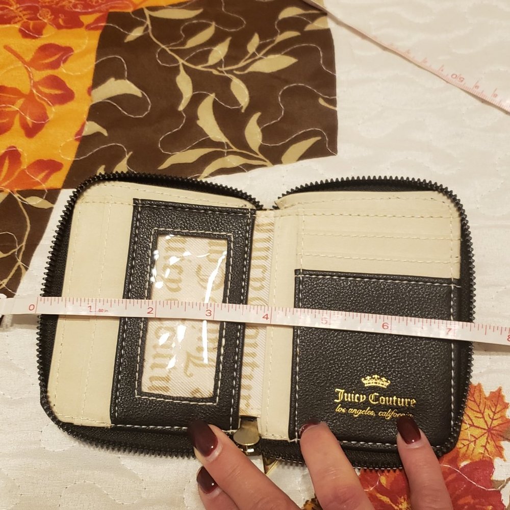 Juicy Couture Brown/Gold Wallet W/zipper NWOT - Picture 8 of 9